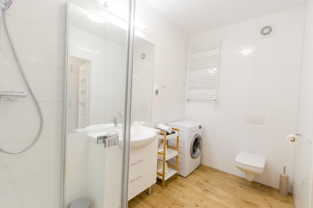 Z Garazem Solna 11c/306 Апартаменти Колобжег